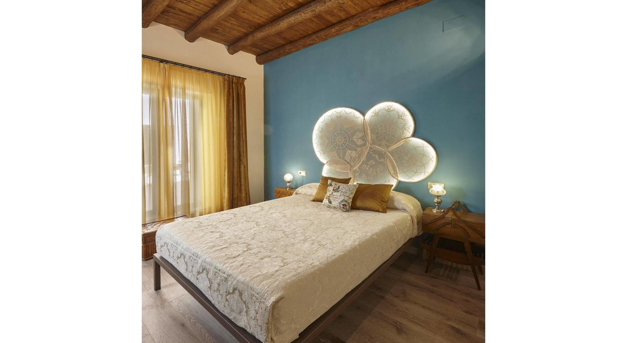 Hotel Galeria Essentia Aracena Buitenkant foto